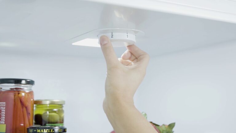 Is the Fridge Colder on the 1 Or 5 Setting
